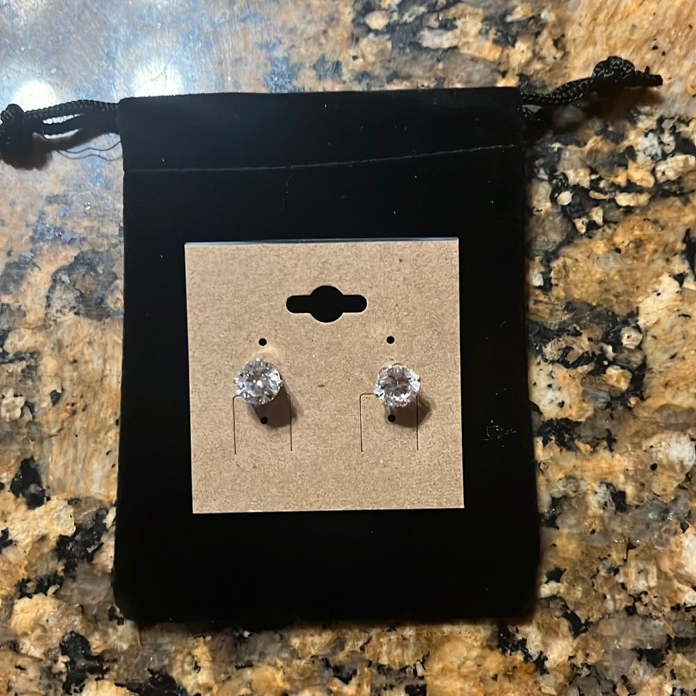 8 mm sterling silver cz earrings